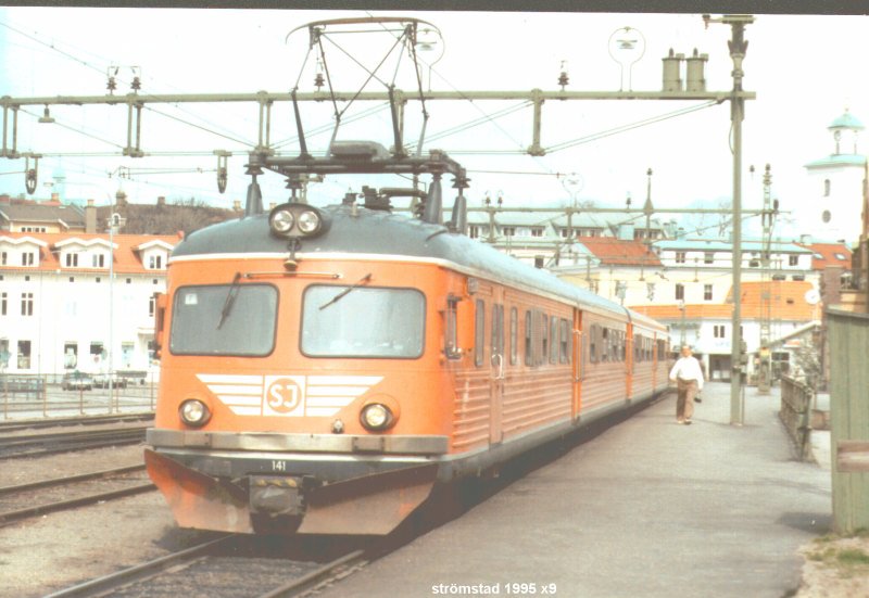 Der Bahnhof Munkedal  X9stroms